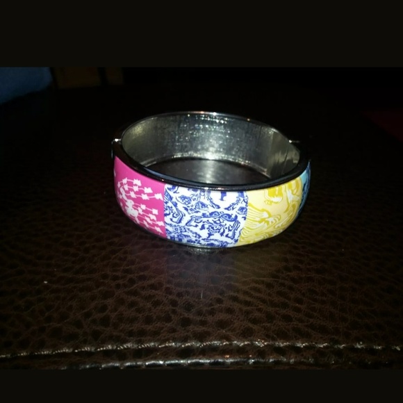 Viva Bead Hinged Bangle Multi Color Magnetic - Picture 3 of 4